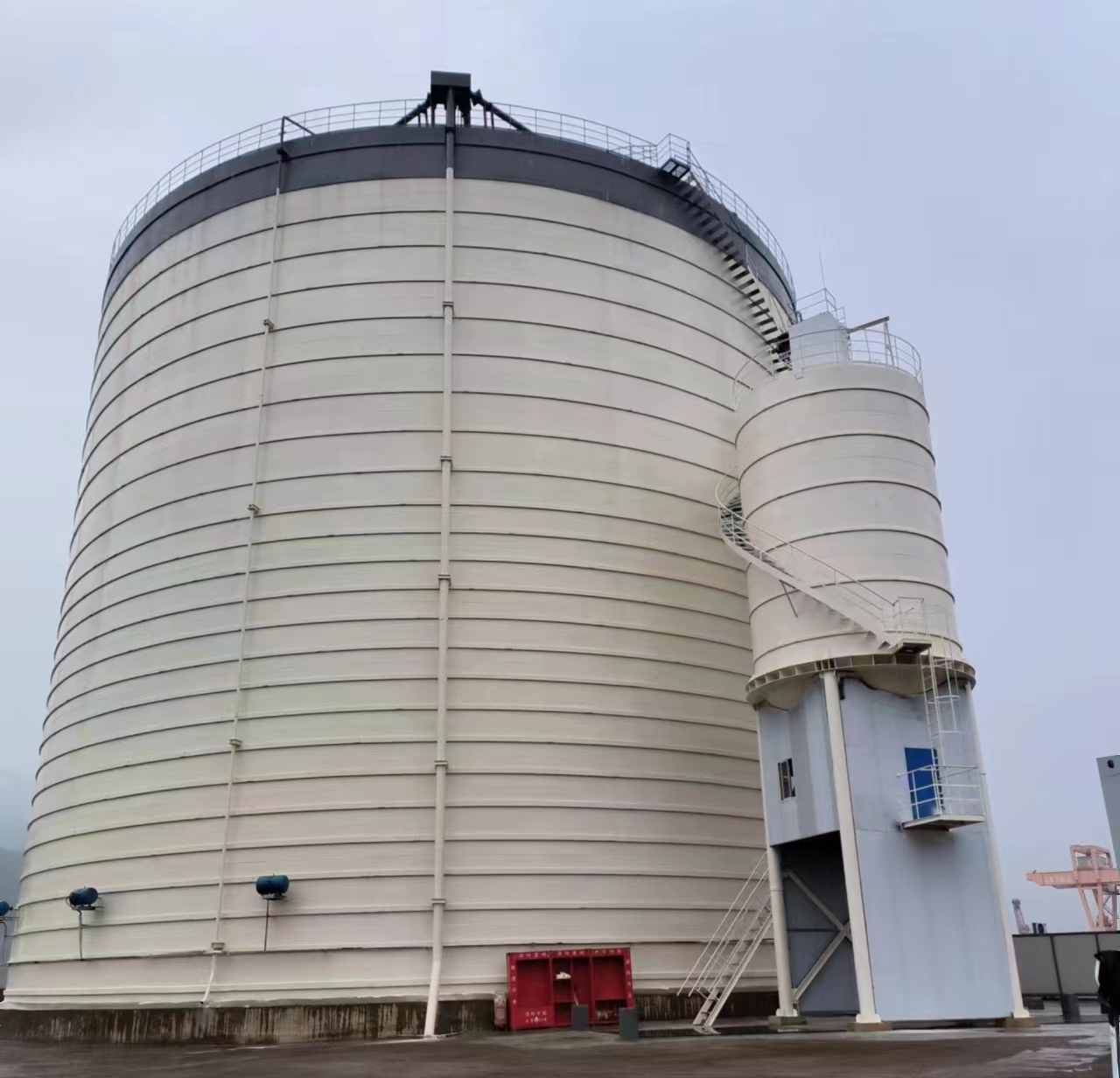 红花岗10万吨水泥钢板库